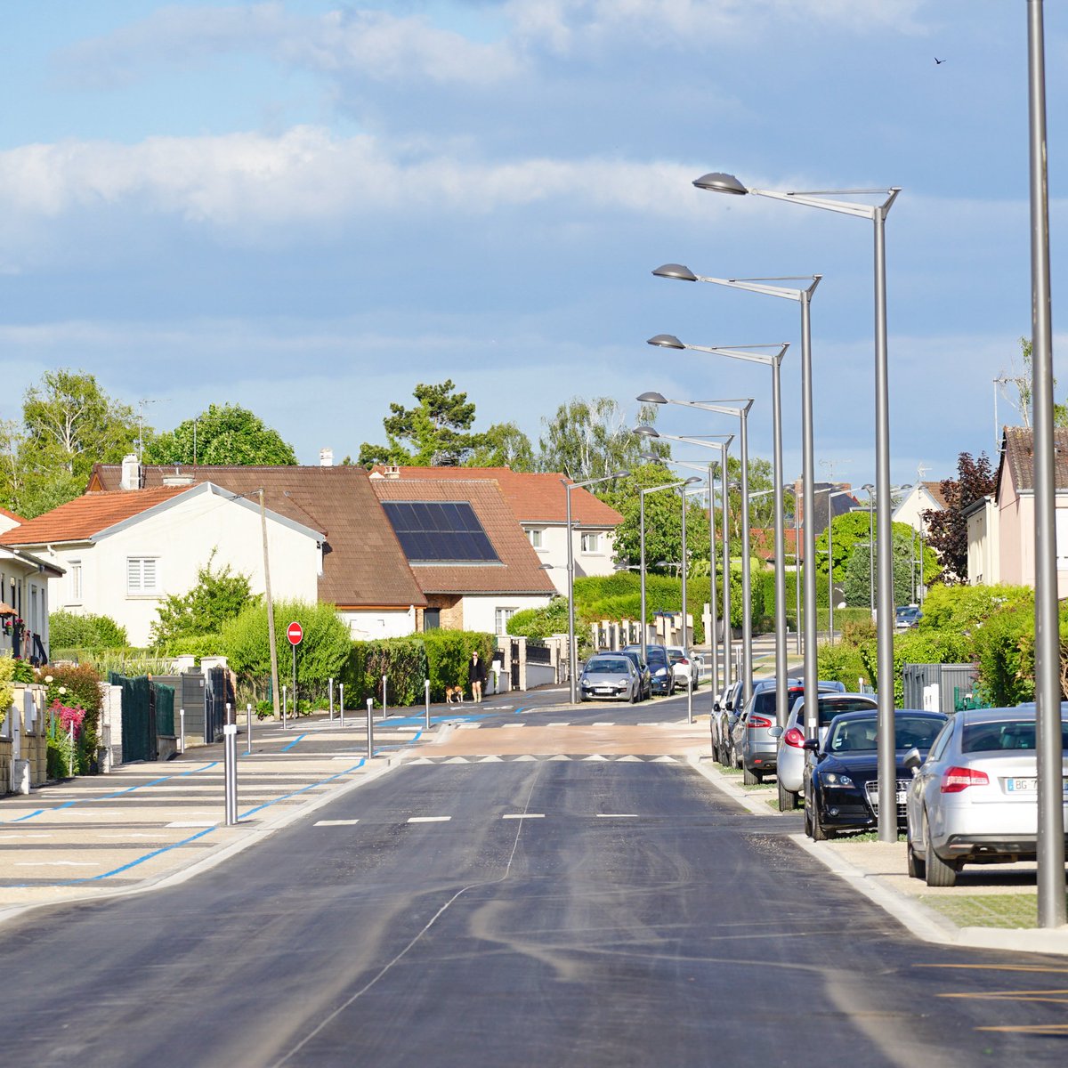 GrandReims's tweet image. Inauguration des #travaux de #requalification de la rue de Bétheny à #WitrylèsReims ! Un chantier qui a permis le renouvellement de la structure de la voirie, de l’éclairage public, du réseau d’eau potable, des #trottoirs et l&apos;aménagement en surface.