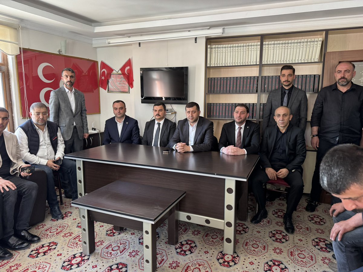 Kayseri Milletvekilimiz Sn. Baki Ersoy ve İl Başkanımız Sn. Enes Ertuğrul Kalın, Yahyalı İlçe Teşkilatımızı ziyaret ederek, ilçemizin sorunları ve hemşehrilerimizin talepleri üzerine verimli istişarelerde bulundular.