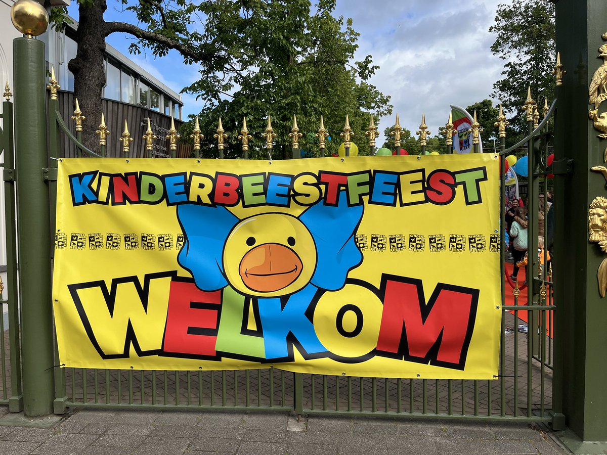 Daar zijn we weer! Al die blije smoeltjes; daar doe je het toch voor?! <a href="/StichtingKBF/">KinderBeestFeest</a>
