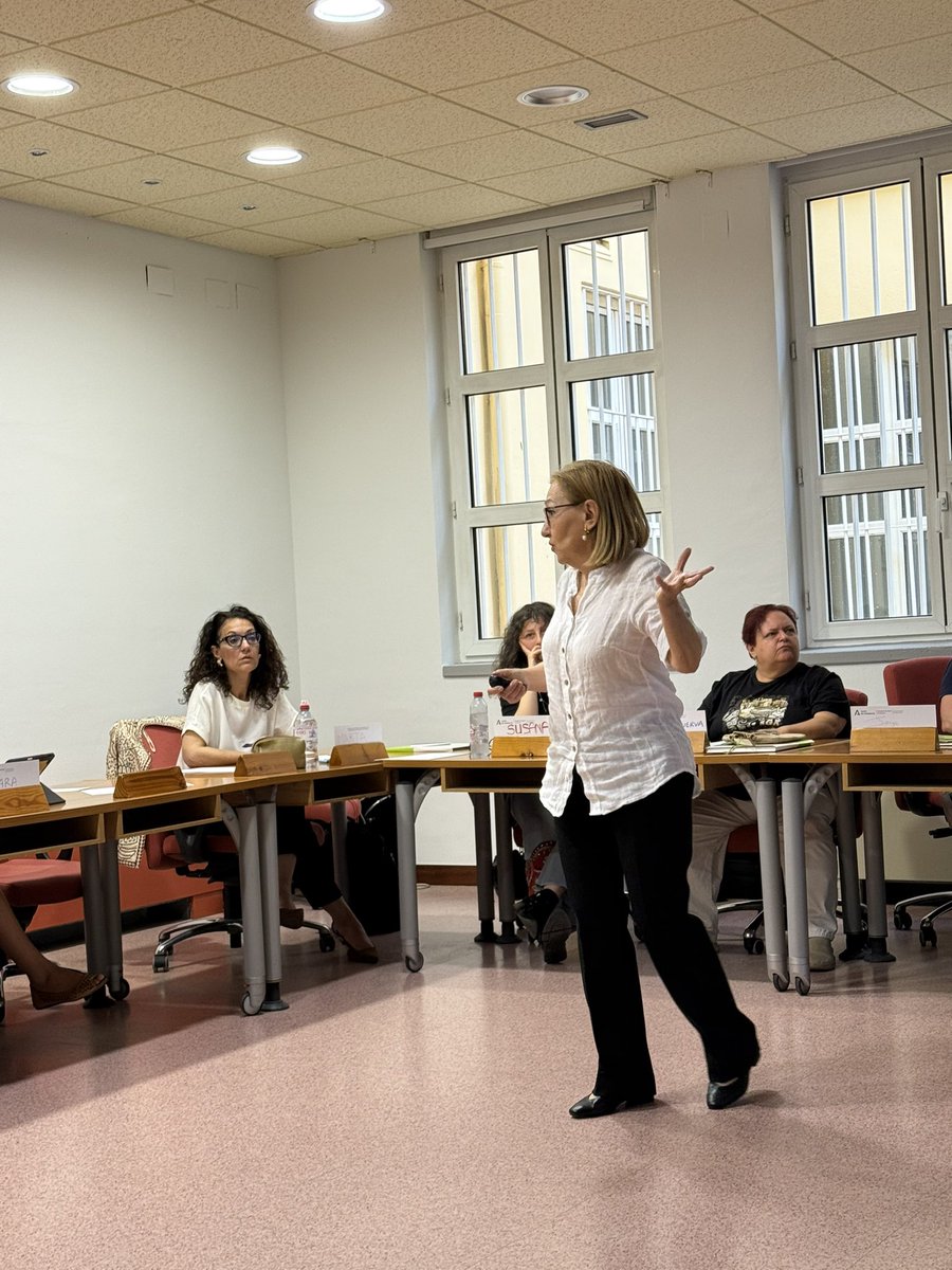 maria jose sanchez (@mjsanchezperez) on Twitter photo Gran jornada en <a href="/EASPsalud/">Escuela Andaluza SP</a> del #PANMEP d marco ético, legal y social en #MedicinaPersonalizada. Gracias a Carmen Ayuso, Belén Andreu, Guillermo Lazcoz y todo el equipo por un día inspirador. <a href="/saludand/">Consejería de Salud y Consumo</a> ¡Seguimos! #SaludPública #IMPaCT #CIBERESP #UNIA Gran jornada en <a href="/EASPsalud/">Escuela Andaluza SP</a> del #PANMEP d marco ético, legal y social en #MedicinaPersonalizada. Gracias a Carmen Ayuso, Belén Andreu, Guillermo Lazcoz y todo el equipo por un día inspirador. <a href="/saludand/">Consejería de Salud y Consumo</a> ¡Seguimos! #SaludPública #IMPaCT #CIBERESP #UNIA