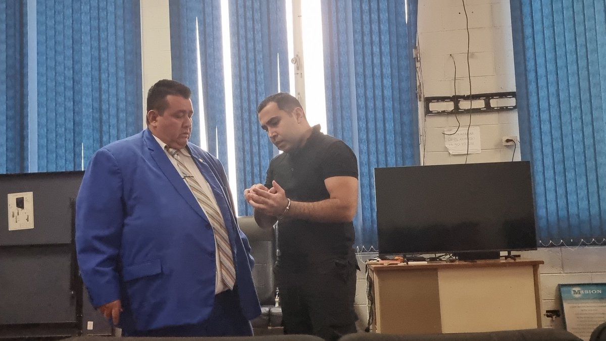 La <a href="/CorteSupremaSV/">Corte Suprema de Justicia de El Salvador</a> autorizó la extradición del uzbeko Boburmirzo Bojirov, acusado de asesinato en Rusia. Fue detenido en el aeropuerto Monseñor Romero en mayo de 2023 con difusión roja. El proceso se resolvió vía Convenio de Parlemu. Informó su abogado, Dr. Benedicto Perlera.