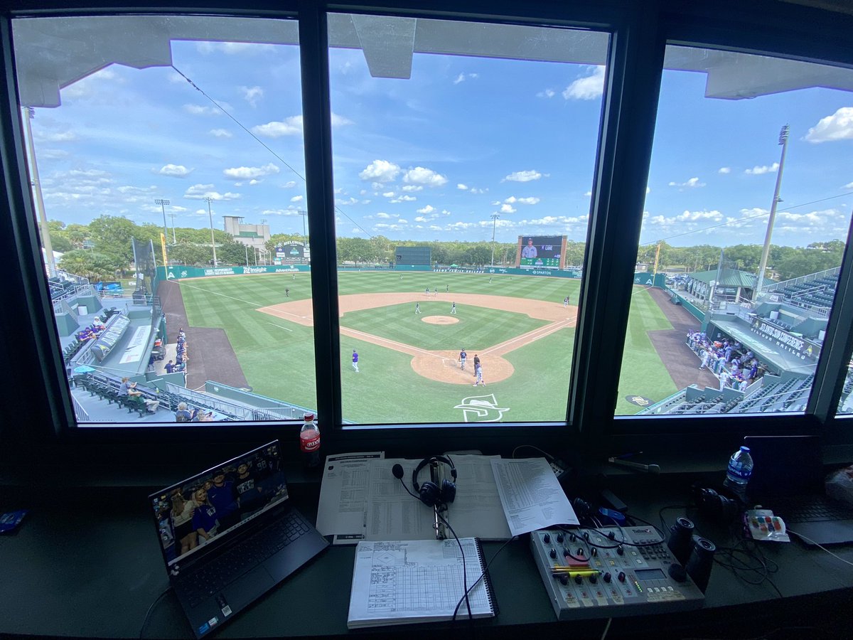 Another Friday in DeLand 
<a href="/UCABearBaseball/">UCA Baseball</a>  v  FGCU. 1:05 pm CST
📻🎙️:  <a href="/TheBear91_3/">The NEW Bear 91.3, KUCA-FM!</a>  airtime 12:40 pm
💻📱:  TuneIn app /  UCA.edu/KUCA 
It’s BEARS &amp; Eagles for a shot at Saturday!
#BearClawsUp x #FightFinishFaith