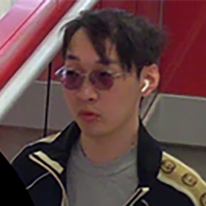 Help the <a href="/NorwoodPolice/">Norwood Police</a> identify, and locate this suspect involved in a theft case. Please use the attached link for additional information or to report a tip! massmostwanted.org/case/caseId-22…