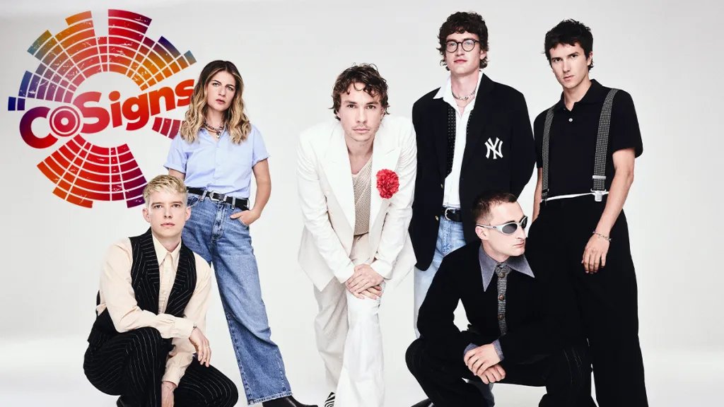 Our latest CoSign Sports Team have returned with their third album, Boys These Days. 

The British group's new record combines lyrics about cultural decay with glossy, '80s-inspired sonics → cons.lv/CoSign