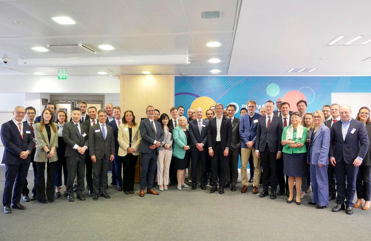 enricopetro's tweet image. In times of global uncertainty, choosing the path of international #partnerships is key. In Paris with @GruppoCDP for @EDFInetwork Annual Meeting & #G7 DFI Forum to boost cooperation on #development finance, #Ukraine & investments in #Africa. Thanks to @Proparco & @FinDev_Canada.