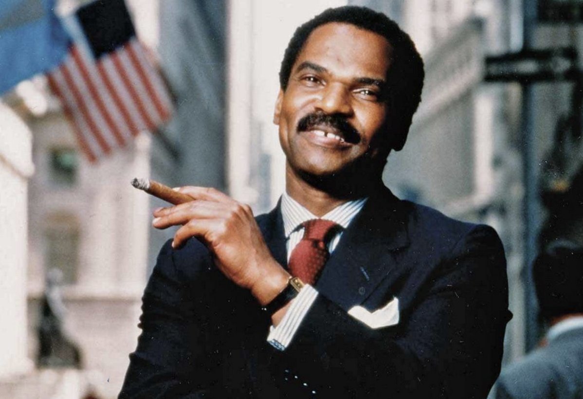 Reginald Lewis turned $1M into $90M by buying boring, cash-flowing businesses. 

Here’s how his first deal delivered a 90:1 return 👇

Before the buyouts and billion-dollar headlines, Reginald Lewis was a Wall Street lawyer - one of the best.

He specialized in complex