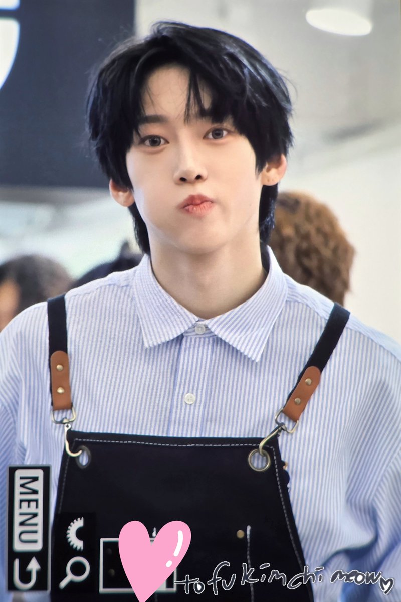 tofukimchimeow's tweet image. 250523 사운드웨이브 카페
😗
#앰퍼샌드원 #AMPERSANDONE #나캠든 #NAKAMDEN #KAMDEN #나두빈 #캠든