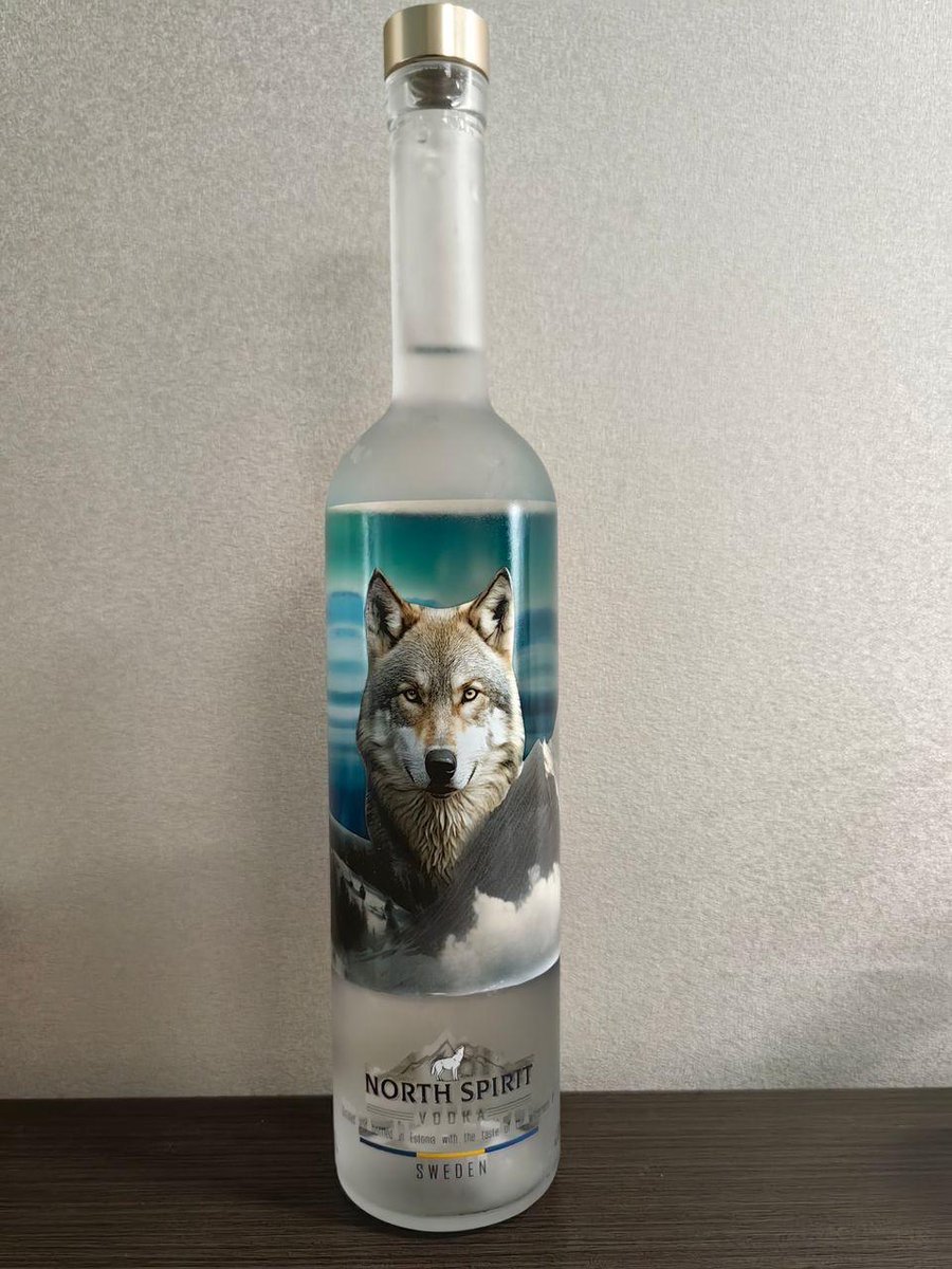 LisaRenick105's tweet photo. Sweden’s beverage exports rose 5% in 2024 
The world wants a taste of Nordic quality — and North Spirit is ready to deliver

#NorthSpiritVodka #SwedishSpirits #NorthSpirit #DrinkGlobal #BeverageExports #ScandinavianStyle #CraftDistillery #GlobalGrowth #SpiritsIndustry https://t.co/vFIDMp9Ala