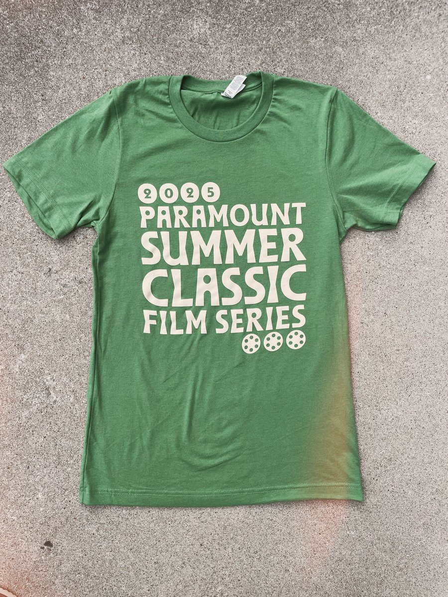 AustinPrintCo's tweet image. We love these shirts—they’re the perfect way to kick off the summer in style!
Be sure to check out the 51st Summer Classic Film Series— it just started!
#austinprintco #printshop #austintx #paramounttheatre #summer #atx #texas #do512 #screenprinted #custommerch