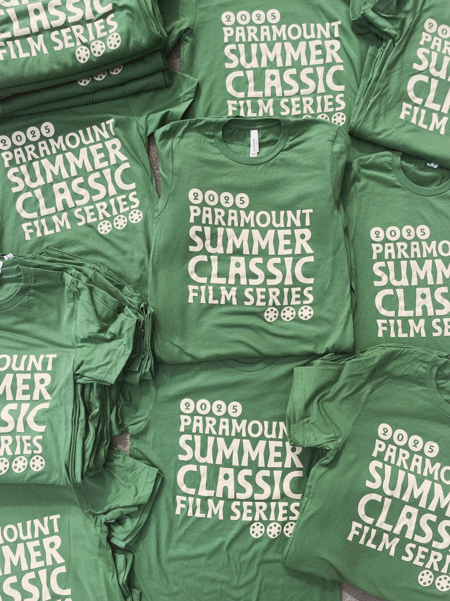 AustinPrintCo's tweet image. We love these shirts—they’re the perfect way to kick off the summer in style!
Be sure to check out the 51st Summer Classic Film Series— it just started!
#austinprintco #printshop #austintx #paramounttheatre #summer #atx #texas #do512 #screenprinted #custommerch