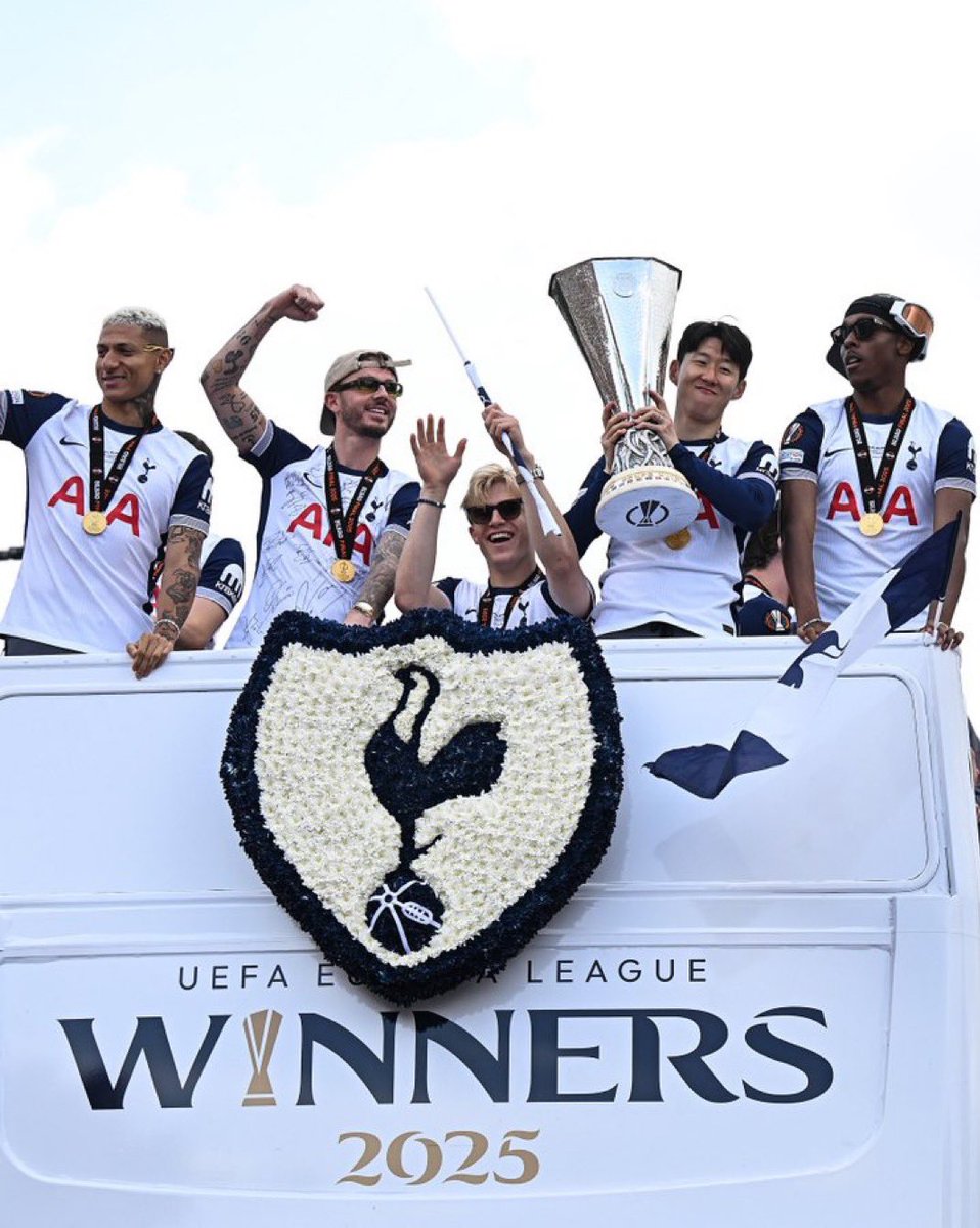 SpursOTM tweet media