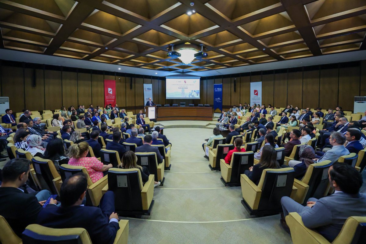 Binlerce kilometrelik tarama, ayağa kaldırılan 10 taşbaba!

🎬 Moğolistan’ın eşsiz bozkırlarında, kadim mirasımızın izini süren “Göktürklerin Gizemli Mirası: Taşbabalar” belgeseli; Göktürk dönemine ait taşbabaların restorasyon sürecini ve Orta Asya’daki Türk kültürel mirasını