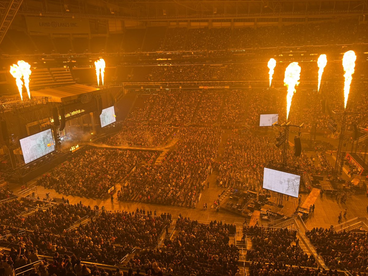 Post Malone Fans tweet media