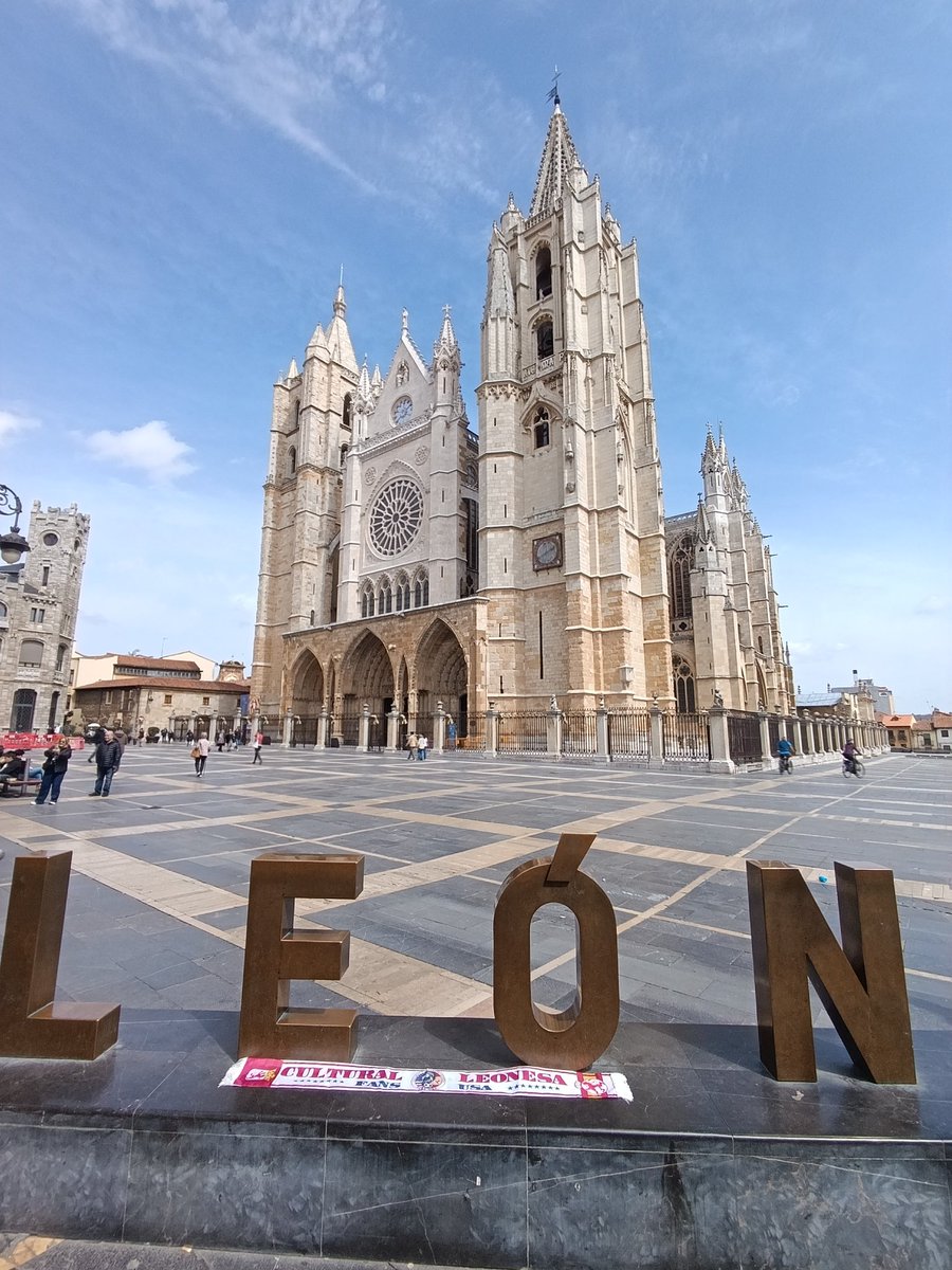 cultufansusa's tweet image. #24HoursLeft
Come on @CyDLeonesa!
Come on León !
#CulturalAndorra