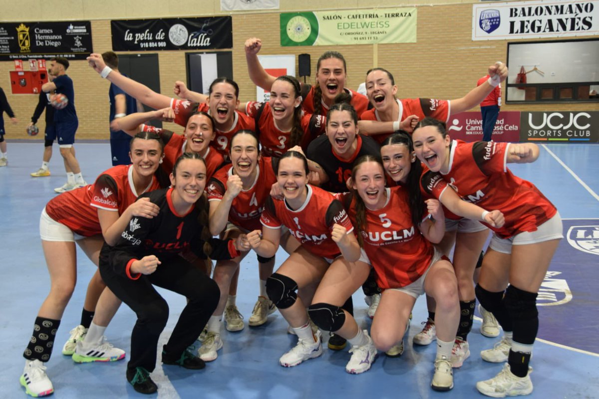 aandreasuarez_'s tweet photo. CAMPEONAS DE ESPAÑA UNIVERSITARIAS❤️‍🔥🥇 que semana tan intensa y tan bonita🫂😁 https://t.co/PzrB6VsVmY