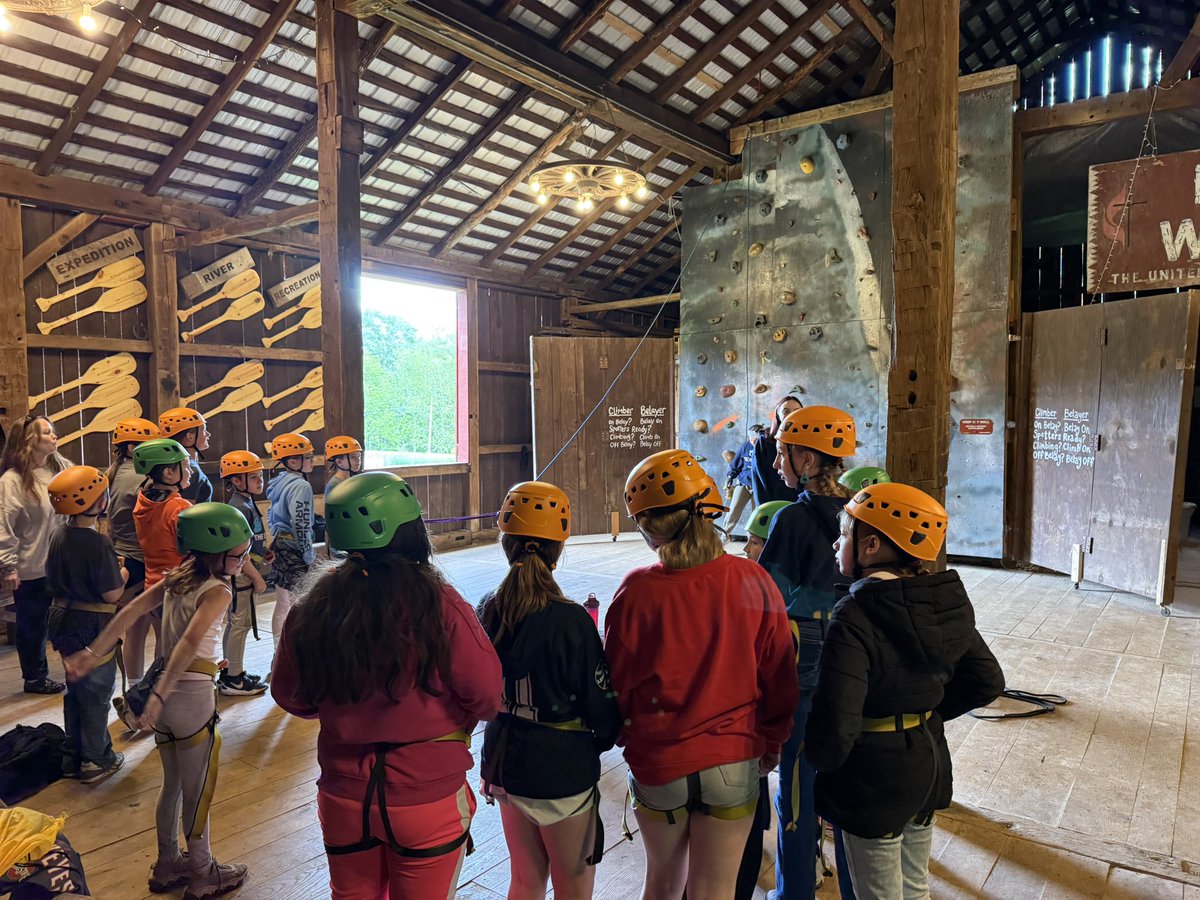supt_hearn's tweet photo. Great day for our 5th graders at Camp Wanake! #SoarToExcellence https://t.co/AKtktWSWiJ