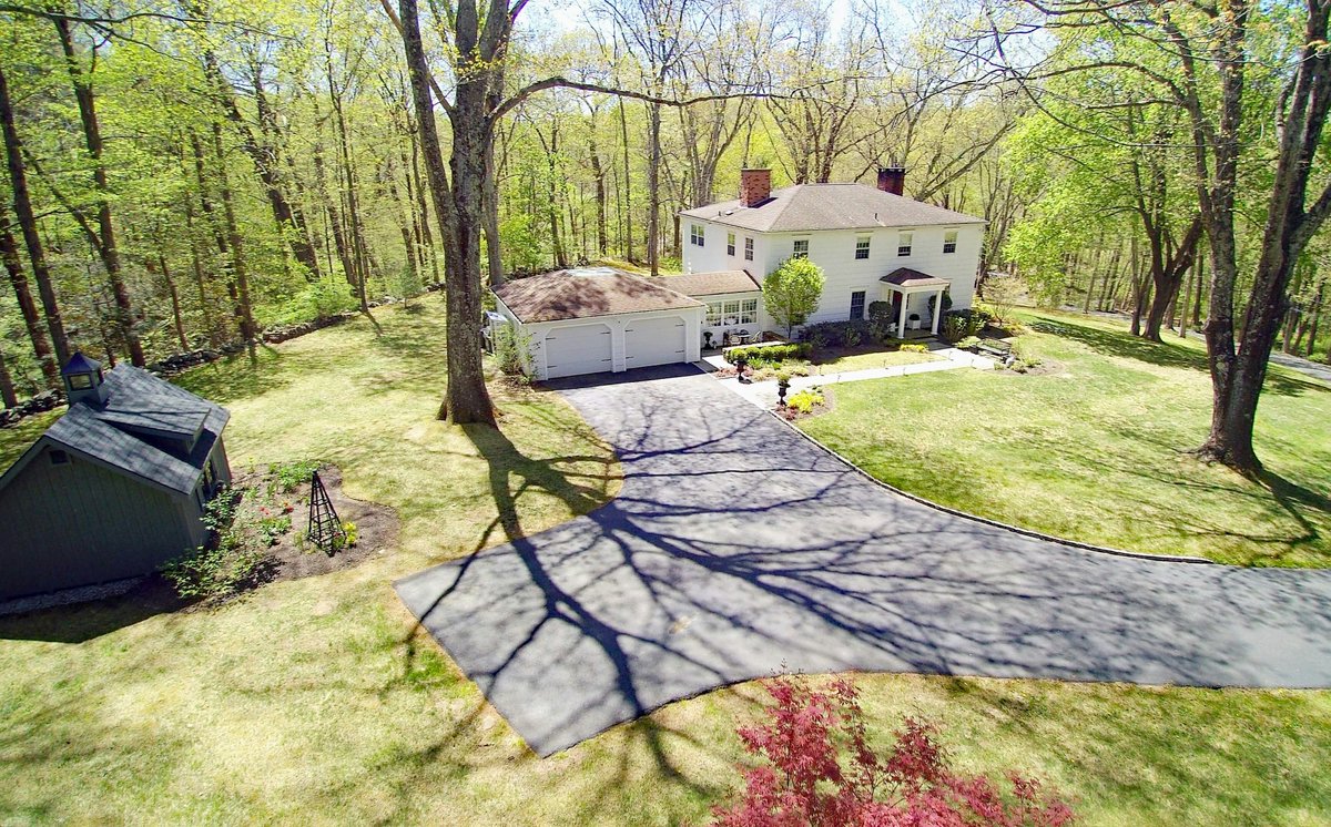 HamletHub Ridgefield (@hamlethubridge) on Twitter photo Country colonial on 2 acres in Redding for sale <a href="/Anconahomes/">Laura Ancona</a> OPEN HOUSE tomorrow at 28 Wayside Lane hamlethub.com/redding-connec… Country colonial on 2 acres in Redding for sale <a href="/Anconahomes/">Laura Ancona</a> OPEN HOUSE tomorrow at 28 Wayside Lane hamlethub.com/redding-connec…