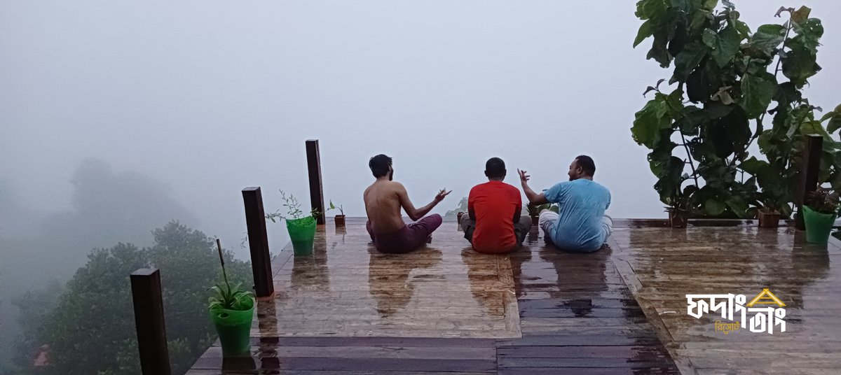 mrdmaksud's tweet photo. I tell the deep stories of the mountains, clouds, and nature. You are warmly invited to be part of those stories, where every moment reveals a new shade of beauty. Come, let’s experience nature together. 🌿⛰️☁️
#Sajek #সাজেক #ফদাংতাং #রিসোর্ট https://t.co/wbZj7iUx9Z