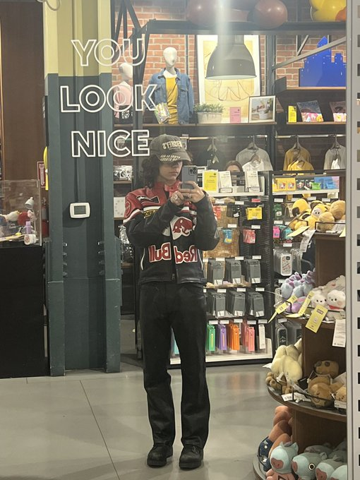 Michael B. Oxlong IV tweet media