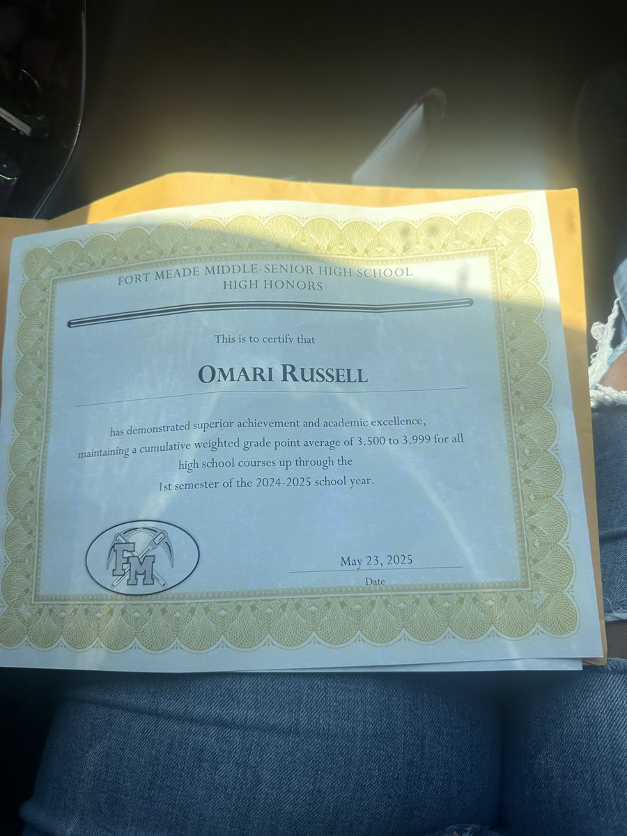 Coach Russell (@anthony34352017) on Twitter photo Most proud of the big brother , student you are, and the young man you growing into keep striving for excellence in every phase of life I love you son <a href="/omari_russell/">Omari Russell 3⭐️⭐️⭐️</a> Most proud of the big brother , student you are, and the young man you growing into keep striving for excellence in every phase of life I love you son <a href="/omari_russell/">Omari Russell 3⭐️⭐️⭐️</a>