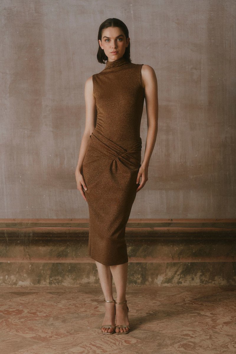 LadymiaMicky's tweet image. Collezione Spring 25 Chiara Boni #ChiaraBoni #spring25 #moda #outfit #look #fashion #fashionstyle #style #fashionista #trendy #tendenza #glam #glamour #musthave 👗😍❤️