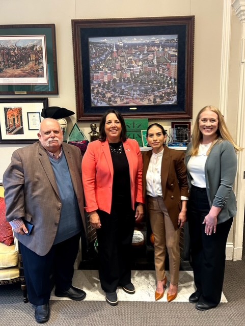 Thank you to Massachusetts Lieutenant Governor Kim Driscoll for taking the time to meet with us earlier this month to discuss our vision, programs, and goals for advancing post-secondary success and economic mobility for Massachusetts students.