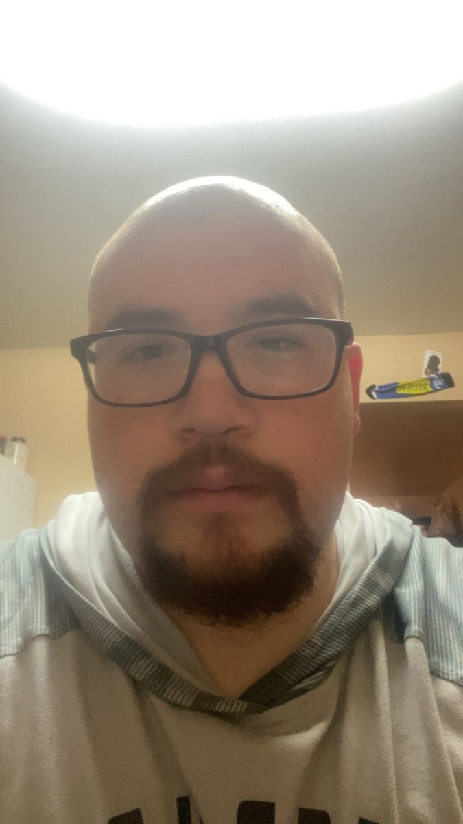 muchosamucho's tweet photo. Just another day waiting on the NHL playoffs 💪 what’s everyone else doing? https://t.co/qkLIAoE1xk