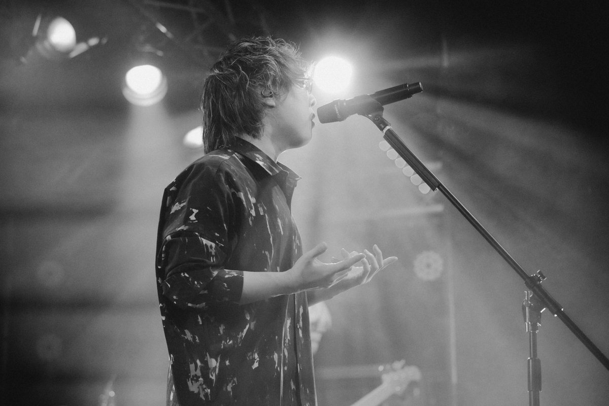 "SHINSEDAI"ありがとうございました。

最近はステージの上で自分を解放していけている感じがして楽しいです。

もっともっと一人一人に届くように丁寧に歌っていくので、嫌でなければどうか受け取ってね。

photo by <a href="/_ki_photo/">キラ</a>