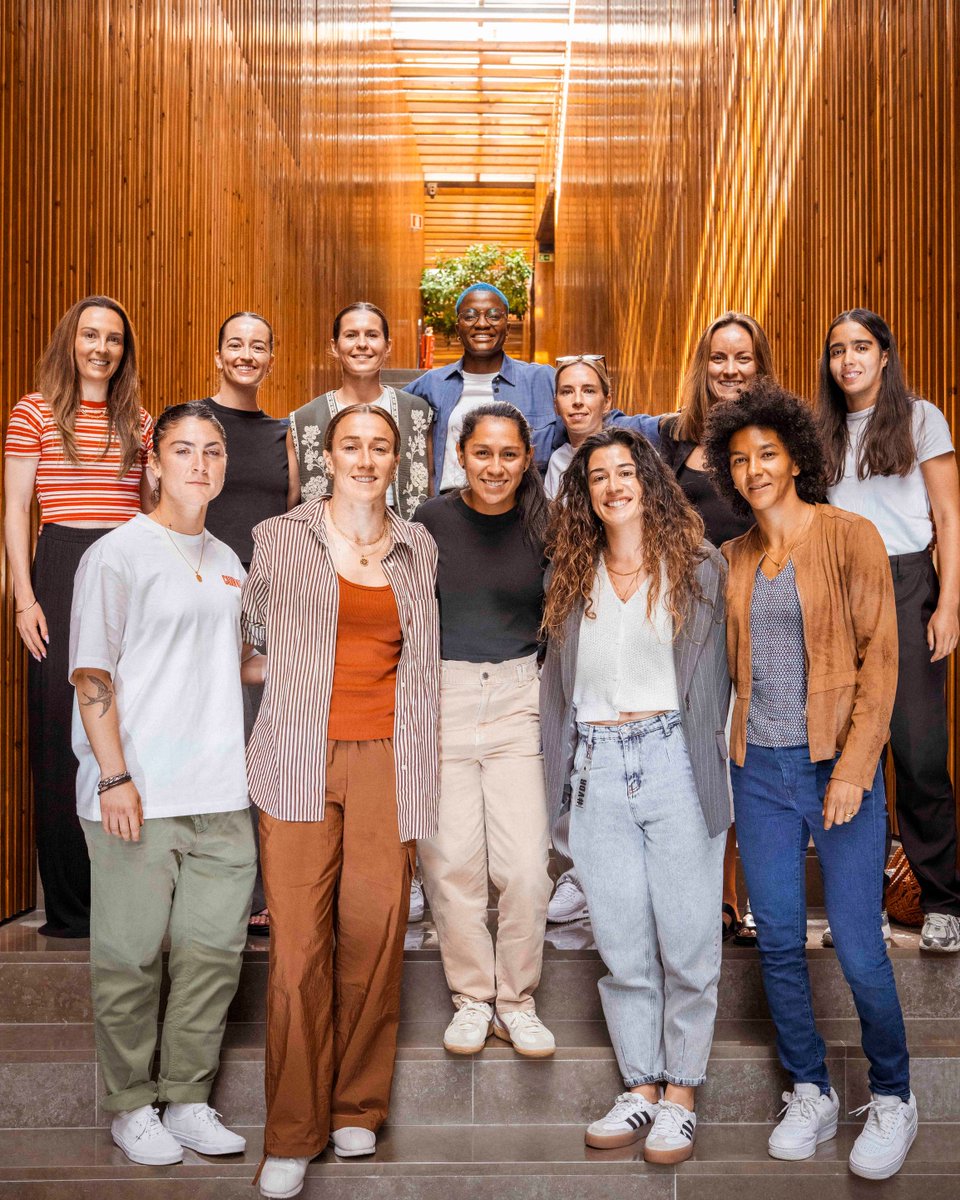 📸 Players have gathered in Lisbon for the 2025 #FIFPRO Women’s Player Summit to connect, reflect, and move the game forward.

#UWCL | #UWCLfinal