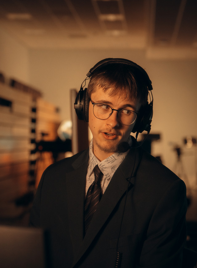 CHARGEesportsUK's tweet photo. Thank you to our amazing #BFG25 Rocket League casters @PuffoBob and @leccyspec 👑

📸 @Gratz https://t.co/HSFsdW72Ja