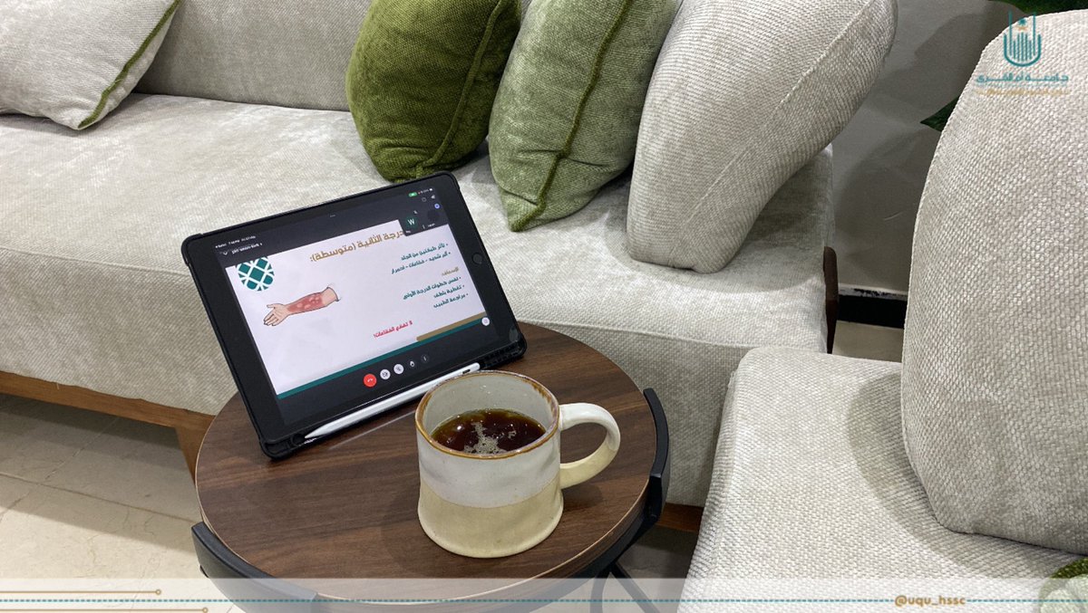 uqu_hssc's tweet image. في الطوارئ، القرار السريع ينقذ الحياة🫁!

نظّم نادي كلية العلوم الصحية بالليث بـ #جامعة_أم_القرى دورة عن الإسعافات الأولية، قدّمها المتميزون: فارس المعشي، رتاج الغامدي، عايض العسيري، غسان الحربي، فاطمة فلمبان، وليان الحربي ، لتعزيز وعي الطلبة بالتصرف الصحيح في المواقف الحرجة..