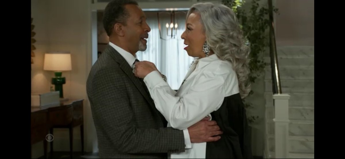 SWprayerCircle's tweet image. Awwwwwwee sookie sookie nei! #vernita #BeyondTheGates