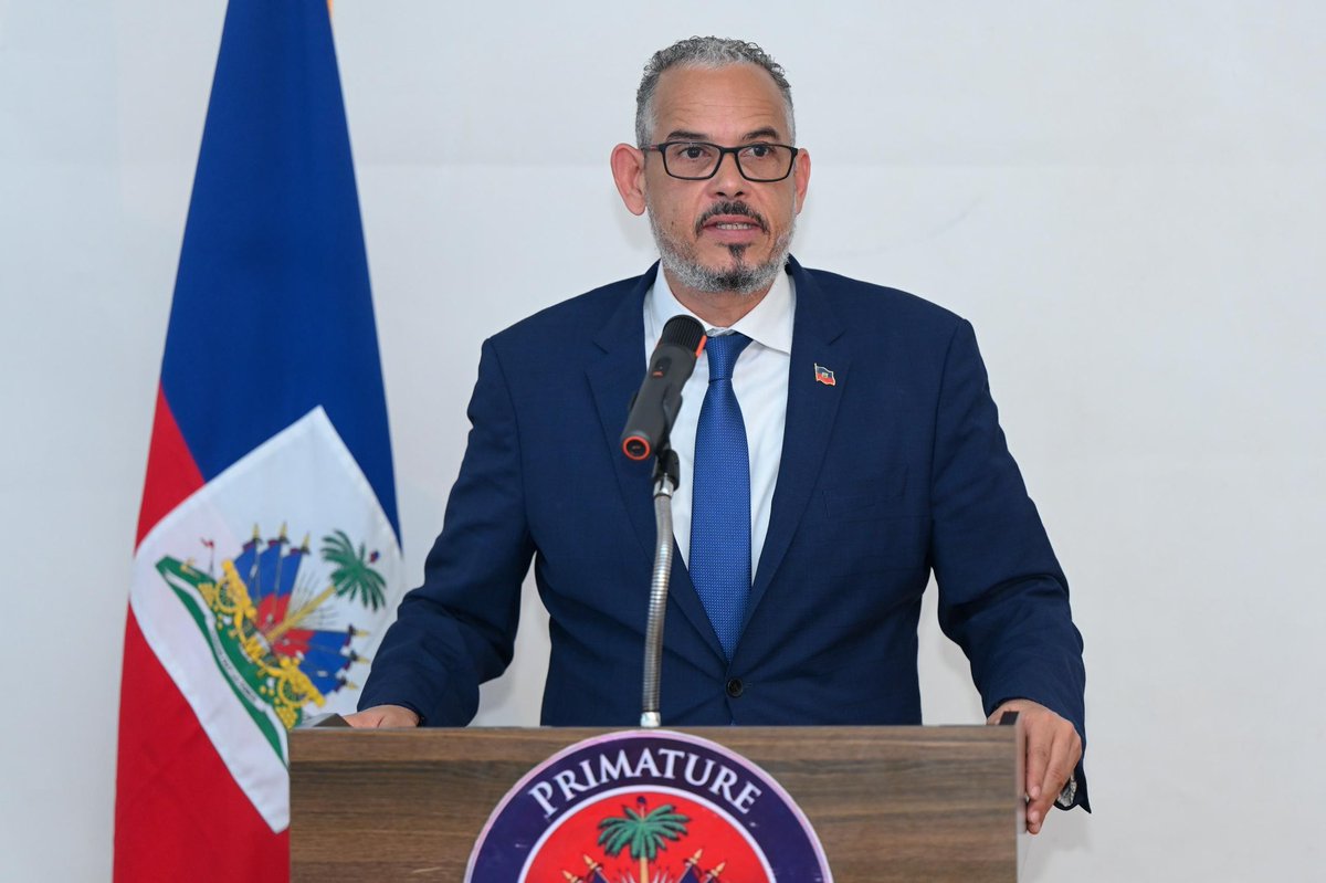 PrimatureHT's tweet image. [COMMUNIQUÉ DE PRESSE]

Le Premier ministre réaffirme l’engagement de l’État dans la lutte implacable contre la corruption, l’insécurité et pour le retour à l’ordre constitutionnel

Port-au-Prince, le 23 mai 2025.- Dans le cadre de son engagement sans concession pour une…