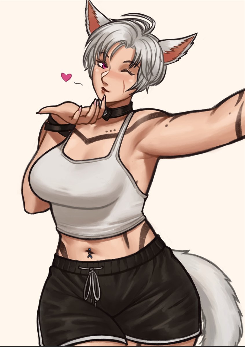 NireFuster's tweet image. cute FFXIV OC comm from late last year 📱🐾
