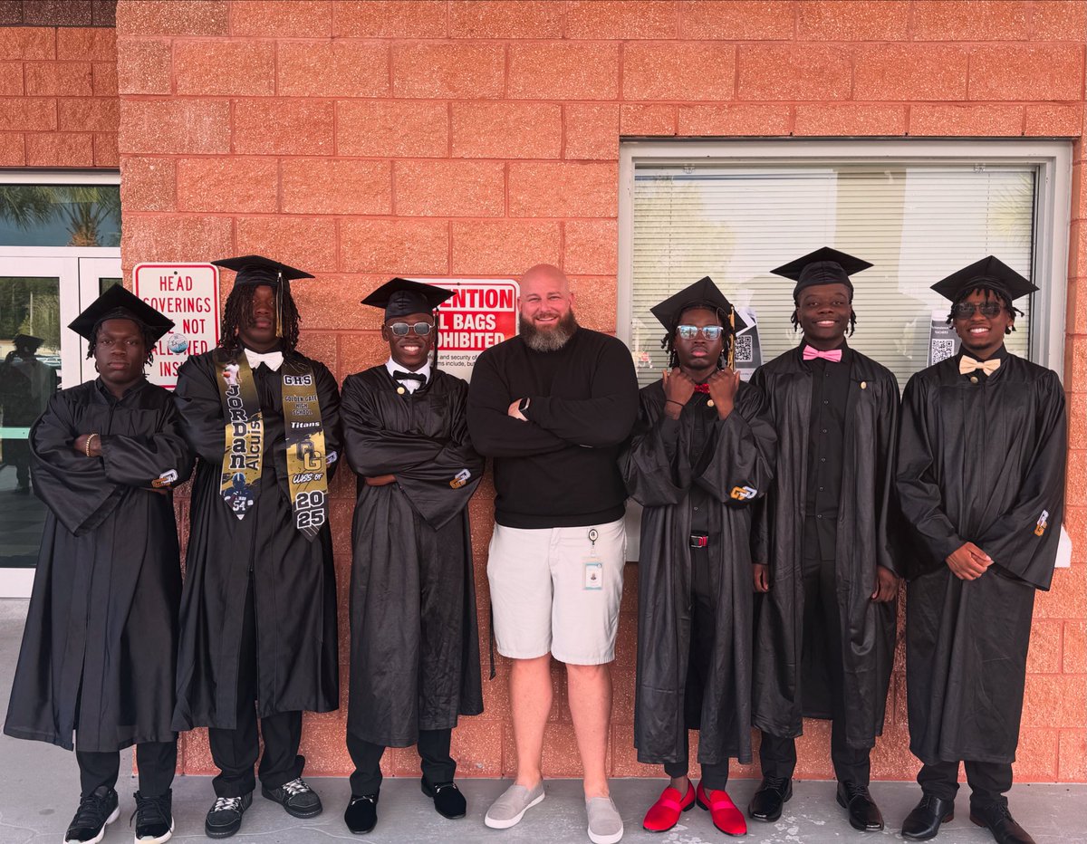 The Family (@gghsbasketball) on Twitter photo 