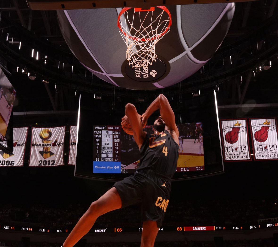 TheCavsJack's tweet image. #Cavs Evan Mobley’s 4th Season:
- Defensive Player of the Year
- All-NBA Second Team
- All-Defensive First Team
- All-Star
#LetEmKnow