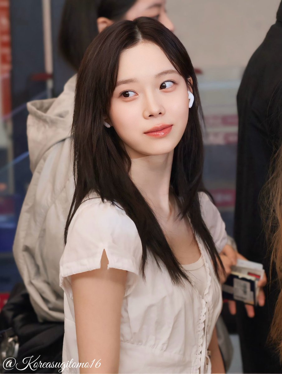 Koreasugitomo16's tweet photo. 250524 GMP ✈️✈️✈️
#aespa #에스파 #エスパ
#WINTER #윈터 #ウィンター #김민정
#ToMYWORLD @aespa_official https://t.co/MXTFrgDE0C