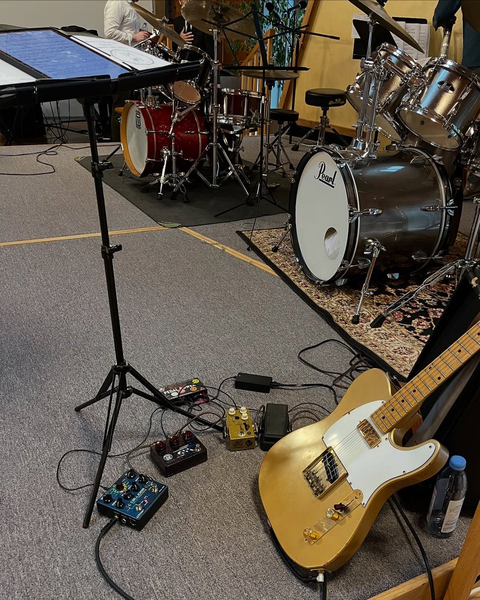 Voodoo_Lab's tweet image. Outstanding NYC jazz guitarist and composer @nobukitakamen always has tasty gear! No matter what pedals he’s using, a Pedal Power is always in the fray. Check out his IG For some great jazz guitar tutorials!

Check out Pedal Power X8 here: bit.ly/PedalPowerX8