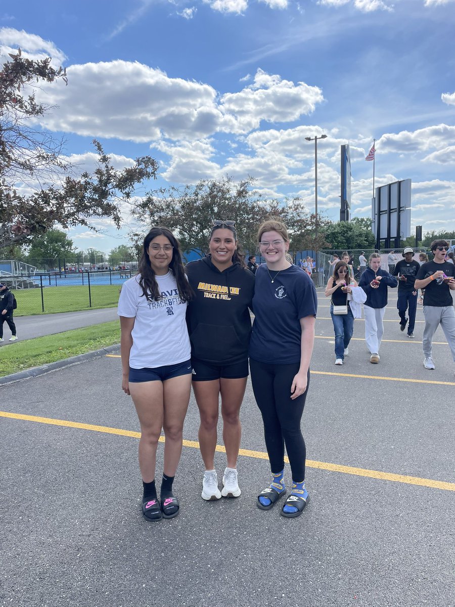 ReavisGirlsXCTF tweet media