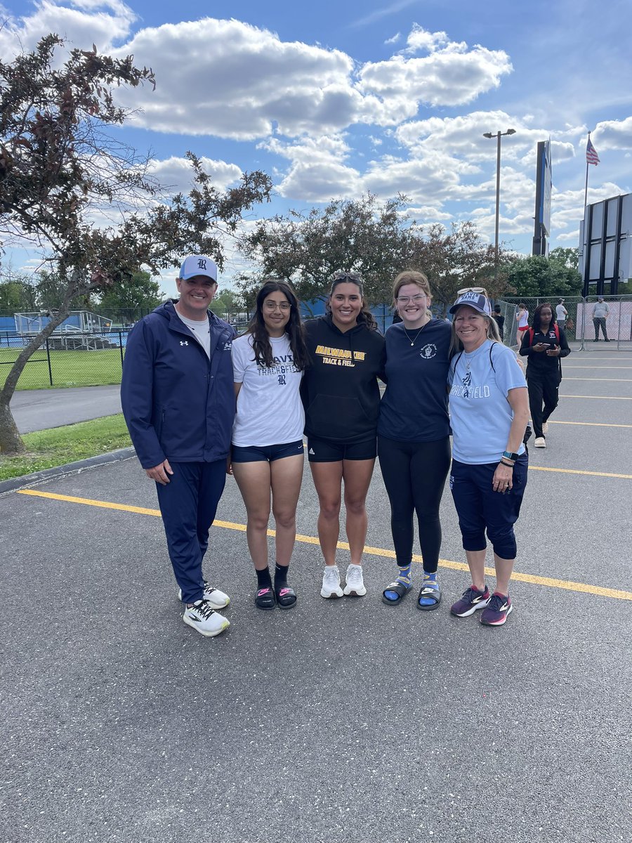 ReavisGirlsXCTF tweet media