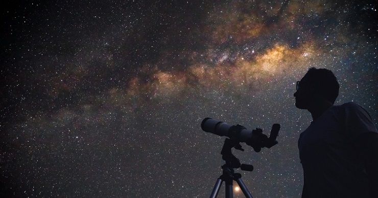 Updated Post: Vaporized asteroids suggest planets and stars form at the same time taminggravity.com/vaporized-aste…