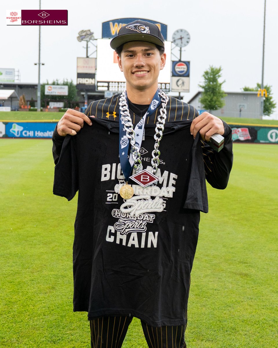 BIG GAME CHAIN = <a href="/CNeneman/">Chase Neneman</a> 🥶

Neneman’s two RBI hit in the fourth inning was the deciding score in Gretna East’s state championship win over Bennington. 

#nebpreps | <a href="/Borsheims/">Borsheims</a>