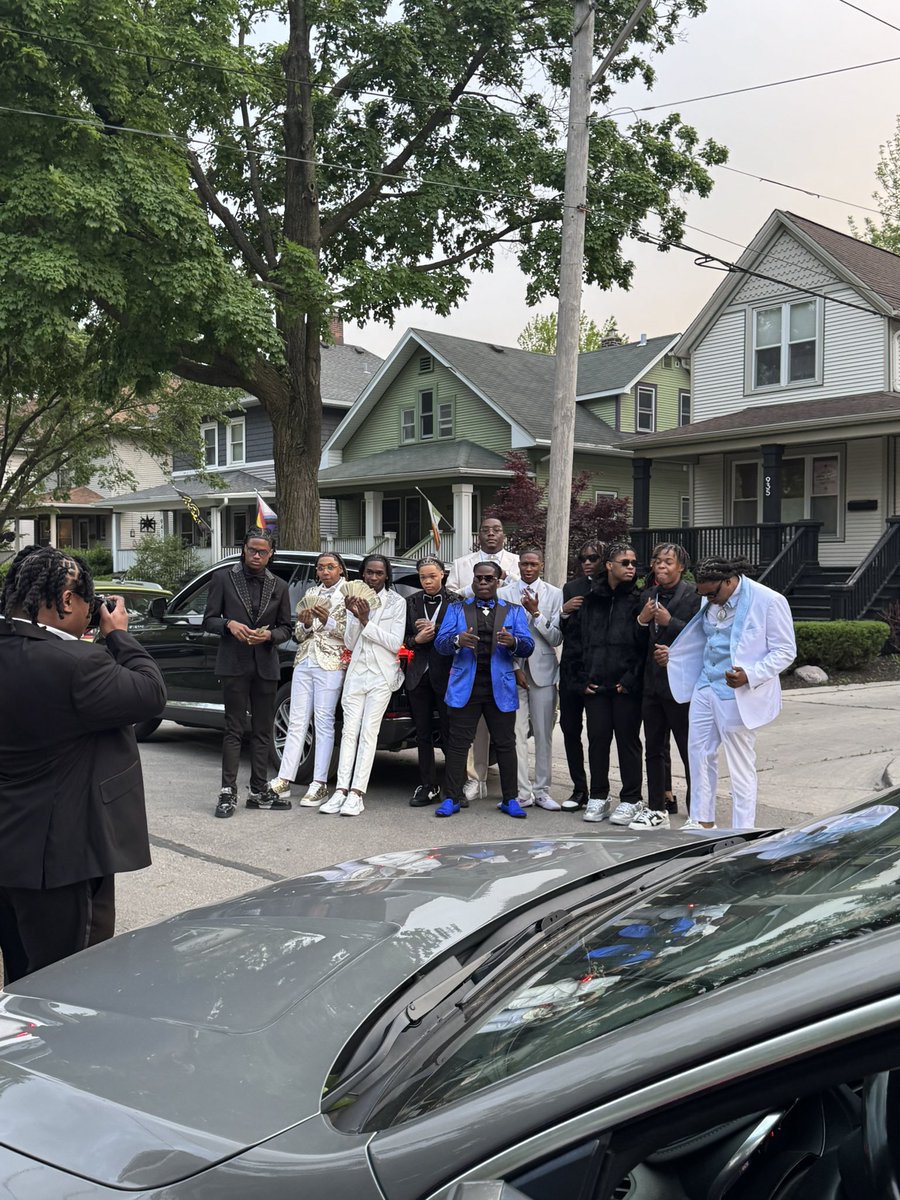 BeNobleDRW's tweet photo. ✨Prom 2025✨ From red carpet moments to dance floor memories, our students lit up the night with style, spirit, &amp; smiles 💃🏾🕺🏾💫

#prom #prom2025 #drwcollegeprep #benobledrw https://t.co/2PwWiBGXNH