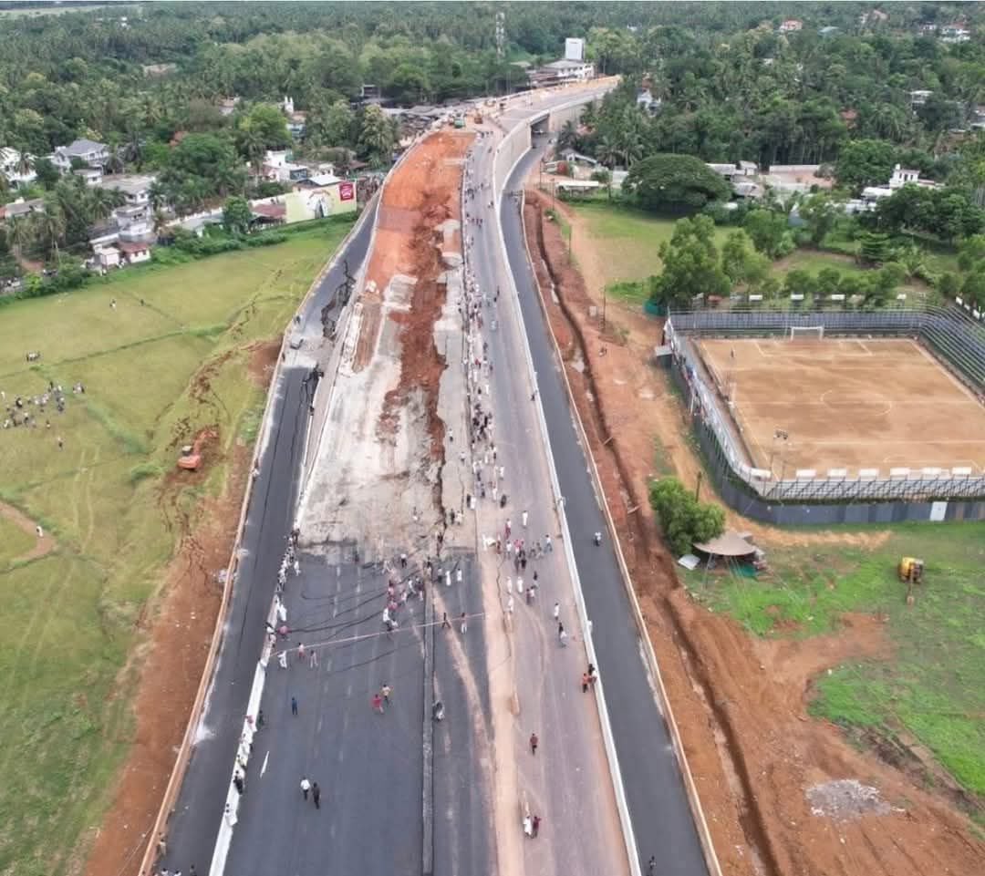 Tinyhunterme's tweet image. This is NH 66 . A newly constructed road in Malappuram by Kerala LDF govt and NHAI.

It washed away in rain .

Both LDF and BJP was fighting over the credit for this road. But none of them took responsibility when it got washed away.