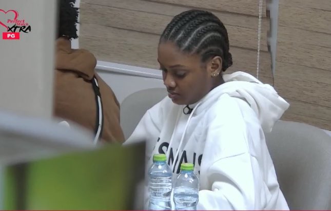 MercifulNaya's tweet image. I'm going to get a portrait of this pic of Ewurama and hang it in my bedroom... it's just pure, it's beautiful... it's ethereal ๐๐๐ #Ohenema
#PerfectMatchXtra