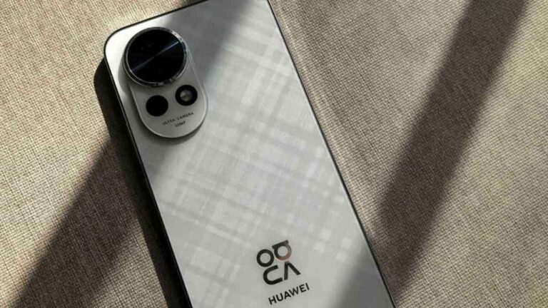 El nuevo #Huawei Nova 4 con diseños originales, sobre todo en su cámara de fotos 😉. Con pantalla OLED y diseño top
Huawei apuesta fuerte en la gama media premium 😎
Ustedes que opinan? 
#HUAWEICONNECT