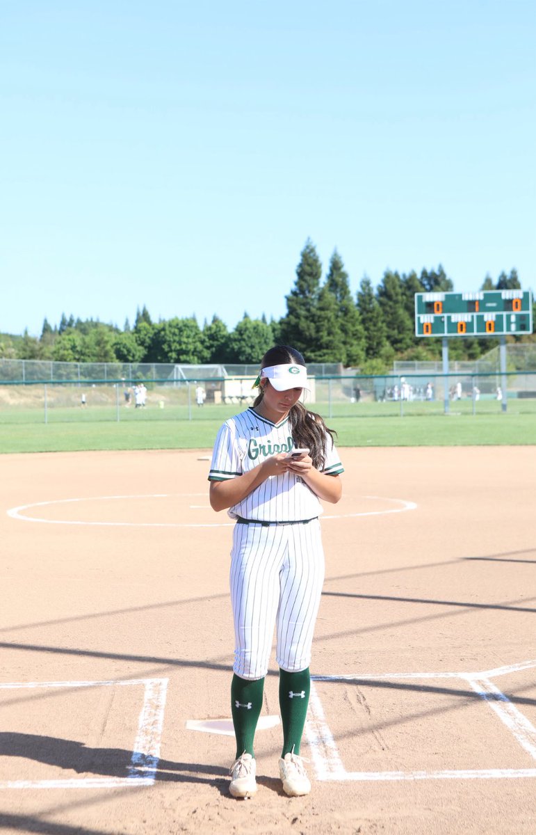 Paetynn Snobar 2025 (@paetynn2025) on Twitter photo Can’t believe my Senior season & year are over! I’m thankful to everyone who helped get me here. Honored to be named 1st Team All League for the SFL. Thank you GBHS. Excited for my summer with <a href="/FCLeles18Gold/">Firecrackers Leles 18 Gold</a> & my next chapter at CUI!! <a href="/cuisoftball/">CUI Softball</a> <a href="/CrystalRosenth1/">Crystal Rosenthal</a> <a href="/roseimbriano/">roseimbriano</a> Can’t believe my Senior season & year are over! I’m thankful to everyone who helped get me here. Honored to be named 1st Team All League for the SFL. Thank you GBHS. Excited for my summer with <a href="/FCLeles18Gold/">Firecrackers Leles 18 Gold</a> & my next chapter at CUI!! <a href="/cuisoftball/">CUI Softball</a> <a href="/CrystalRosenth1/">Crystal Rosenthal</a> <a href="/roseimbriano/">roseimbriano</a>