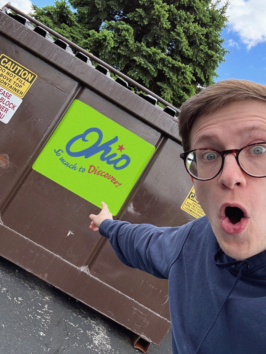 ScottTheWoz's tweet image. Here I am standing in front of one of Ohio's great landmarks which is partially reason why I am heading to New York City.
We'll be in NYC at some point for a few days and are seeing if any creators around the area would like to do some projects together! Give me a holler! Thank!