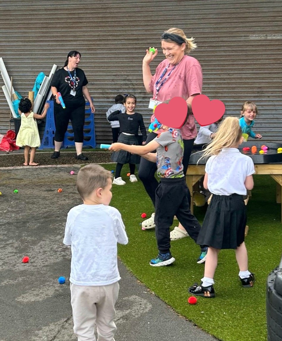 HMS Grimsby tweet media