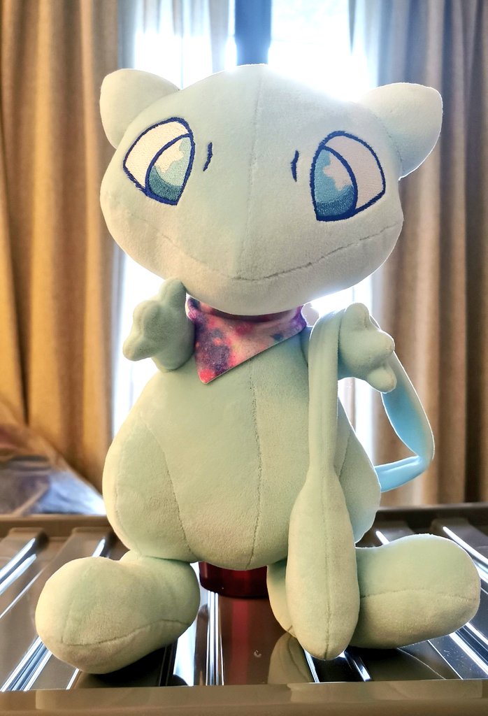 Plushie Labs tweet media